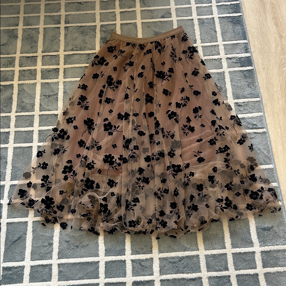 Elegant Black Floral Women's Skirt